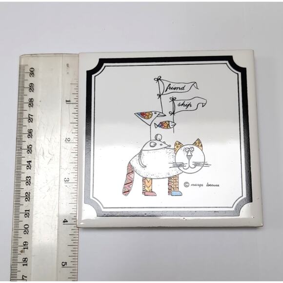 VTG Marge Levine Collectible Art Tile Cat Bird Fish Mouse Friend Ship Signed 4X4 - Picture 5 of 5